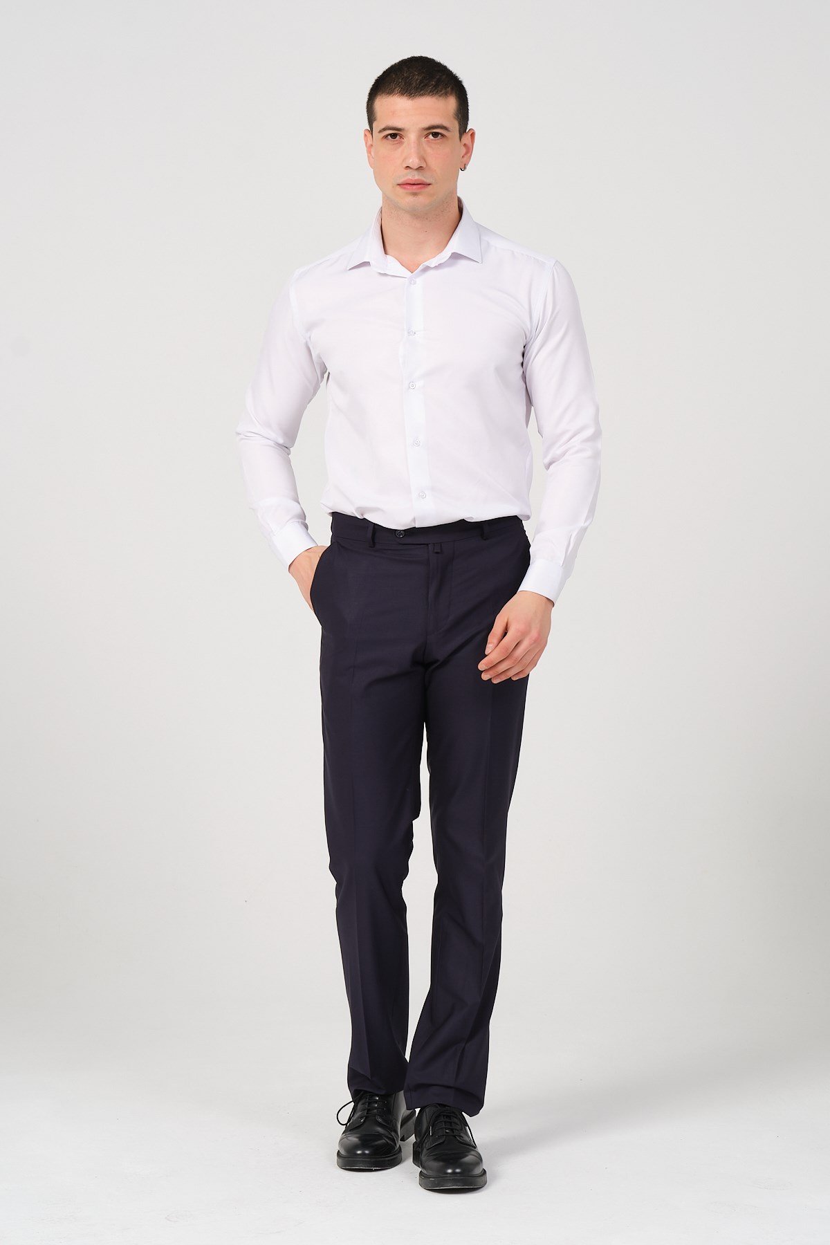Erkek Regular Fit Kumaş Pantolon Lacivert
