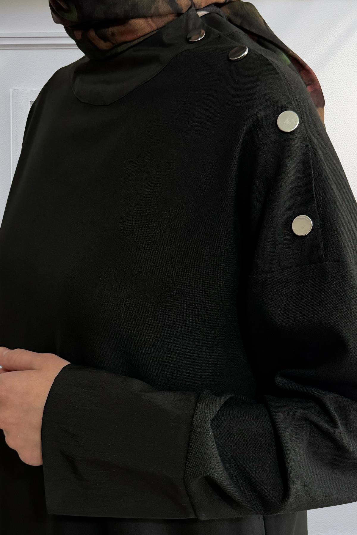 Çıtçıt Detaylı Elbise