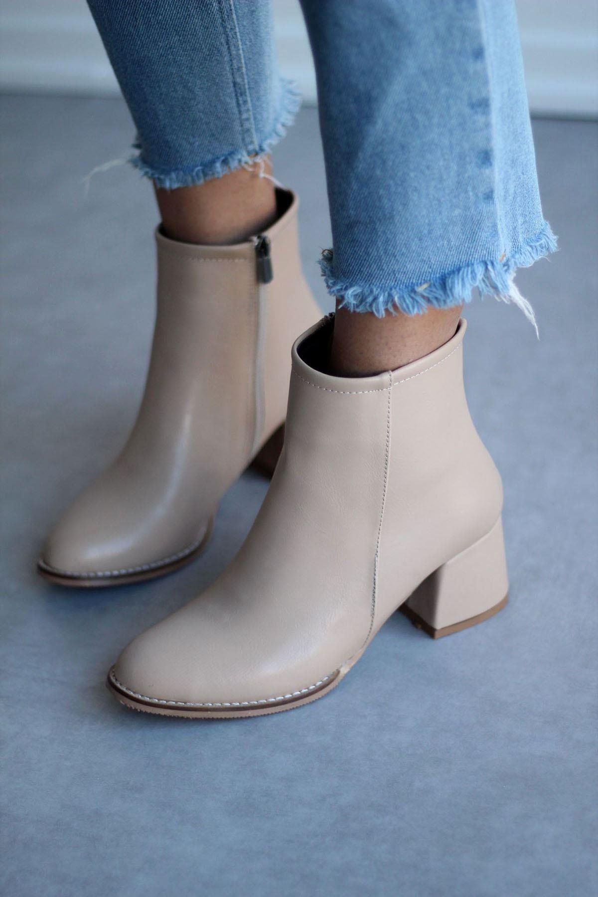 400 Kahve Deri Kadın Bot