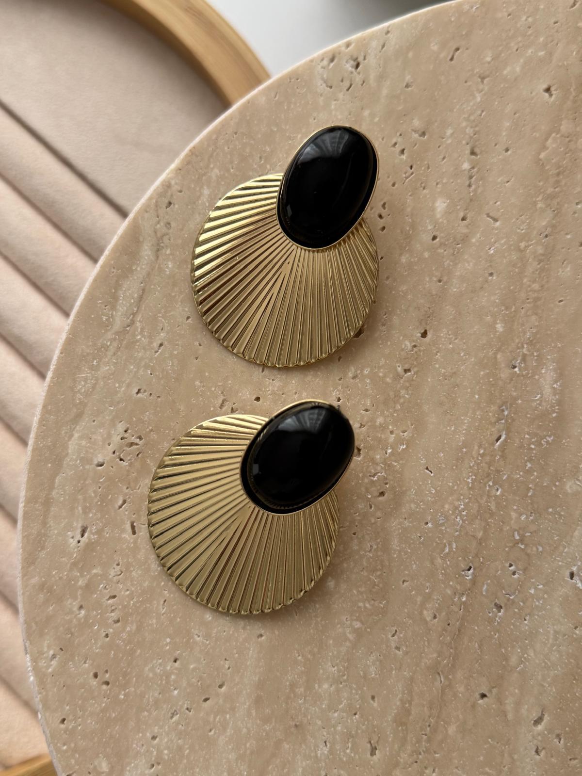 LUVİ GOLD BLACK KÜPE