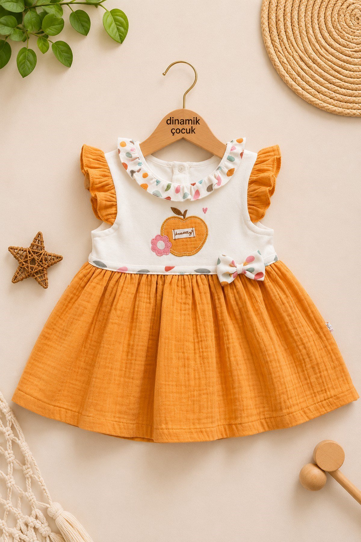 %100 Pamuk Bebe Yaka Elma Nakışlı Altı Müslin Yazlık Kız Bebek Elbise 3-6/6-9/9-12/12-18/18-24ay