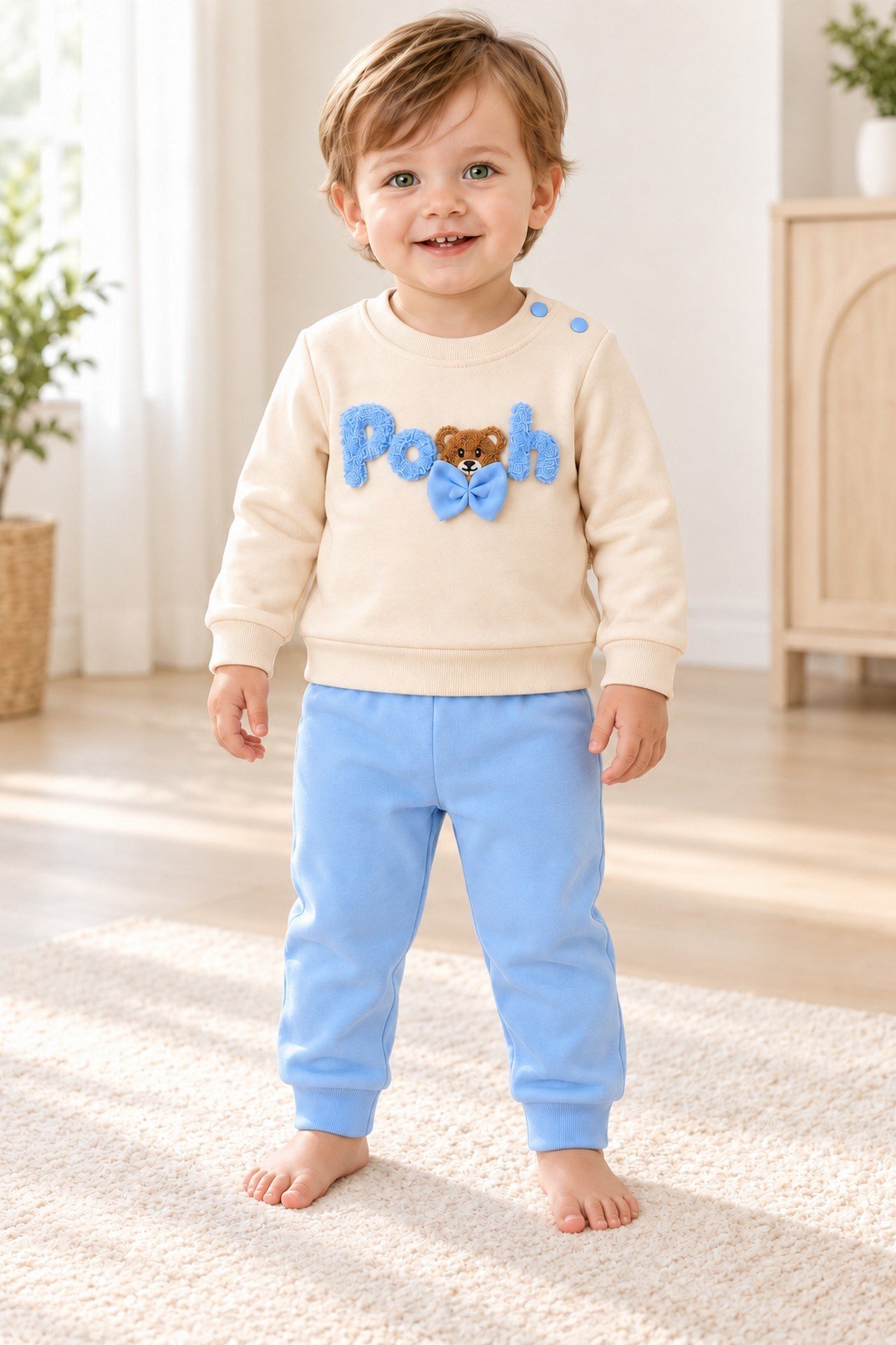 Erkek Bebek 2'li Takım Pooh Ayıcık Papyon Nakışlı Omuz Çıtçıtlı Sweatshirt Eşofman Alt 2li Takım 6-24ay