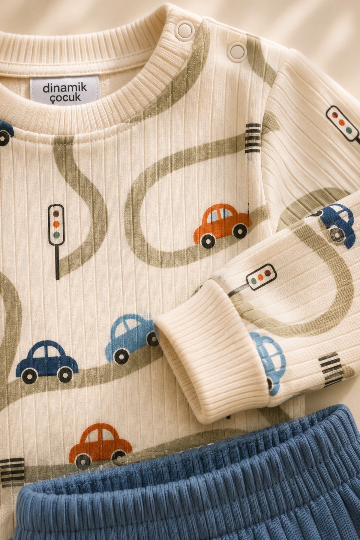 Erkek Bebek Araba Desenli Ribanalı Alt Üst Takım 3-6-9-12 Aylık