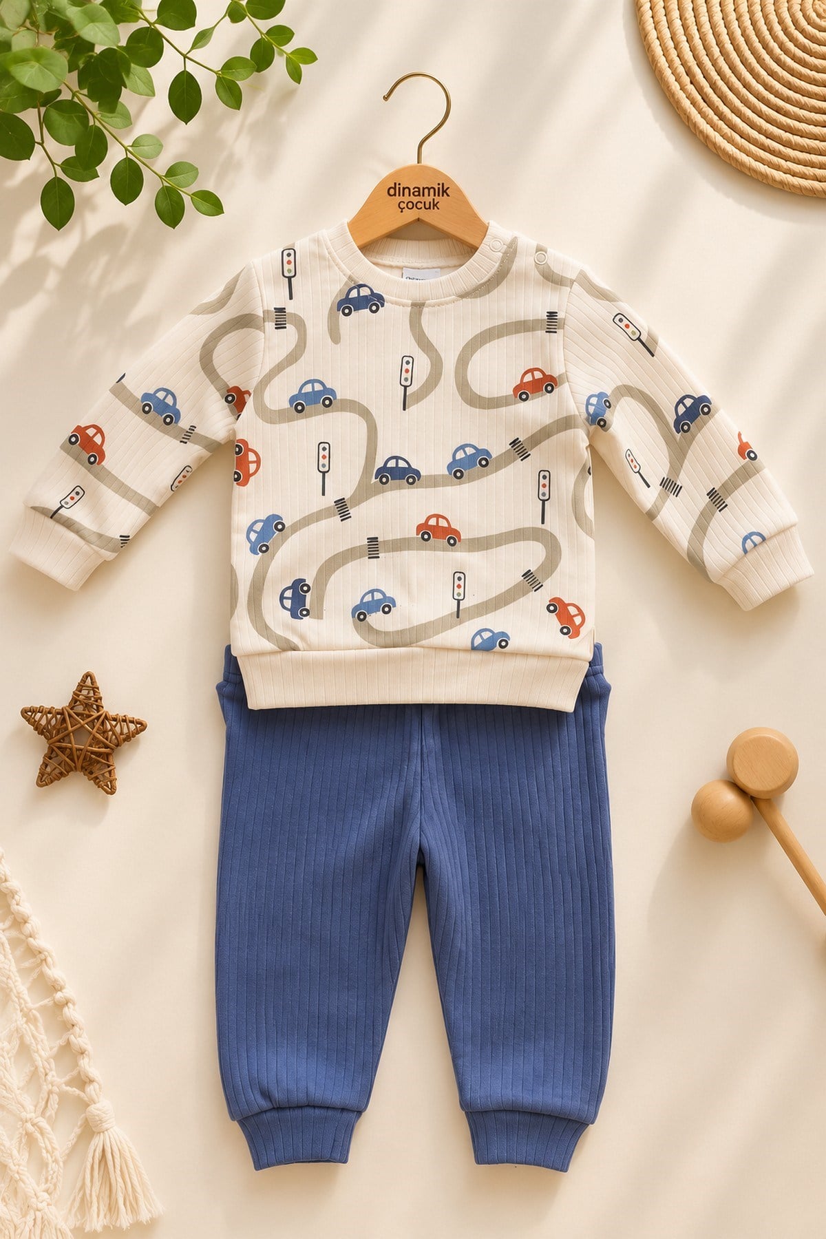 Erkek Bebek Araba Desenli Ribanalı Alt Üst Takım 3-6-9-12 Aylık