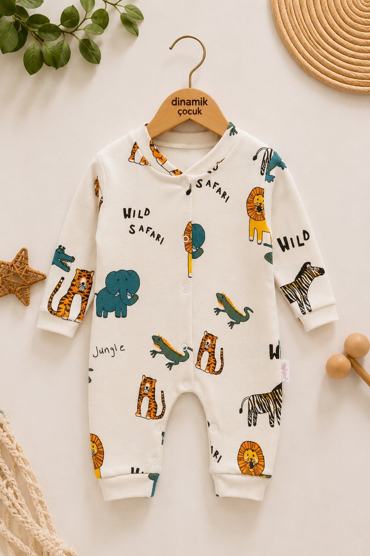 Erkek Bebek Safari Baskılı Çıtçıtlı Yenidoğan Bebek Tulumu %100 Pamuk Esnek 1-3-6 Aylık
