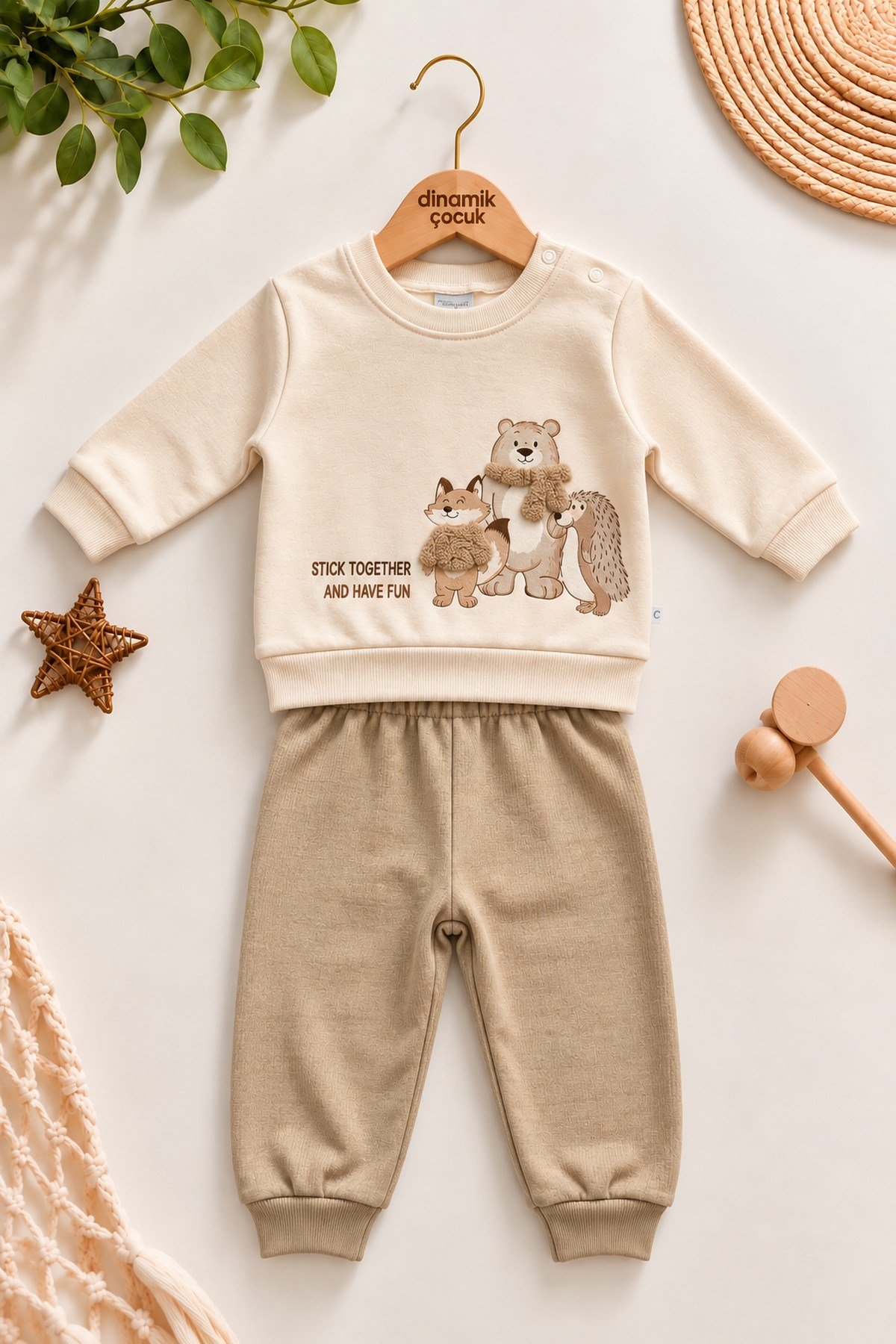 Erkek Bebek Tilki Ayı Kirpi Baskılı Peluş Detaylı Sweatshirt Eşofman 2'li Takım 3-6-9-12ay