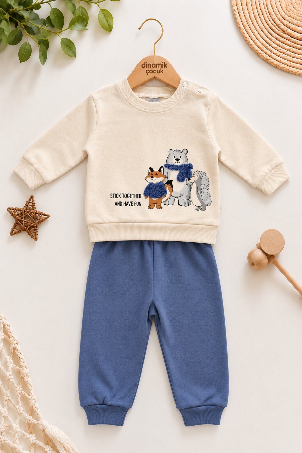 Erkek Bebek Tilki Ayı Kirpi Baskılı Peluş Detaylı Sweatshirt Eşofman 2'li Takım 3-6-9-12ay