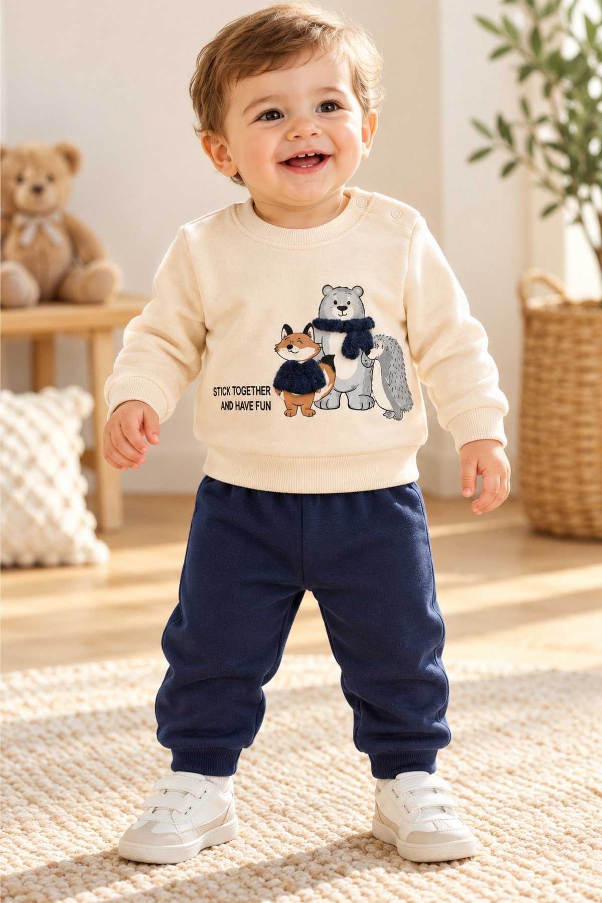 Erkek Bebek Tilki Ayı Kirpi Baskılı Peluş Detaylı Sweatshirt Eşofman 2'li Takım 3-6-9-12ay