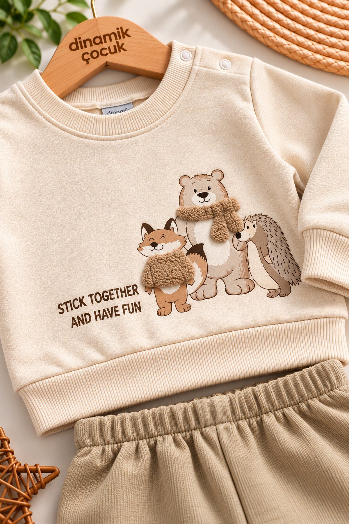 Erkek Bebek Tilki Ayı Kirpi Baskılı Peluş Detaylı Sweatshirt Eşofman 2'li Takım 3-6-9-12ay