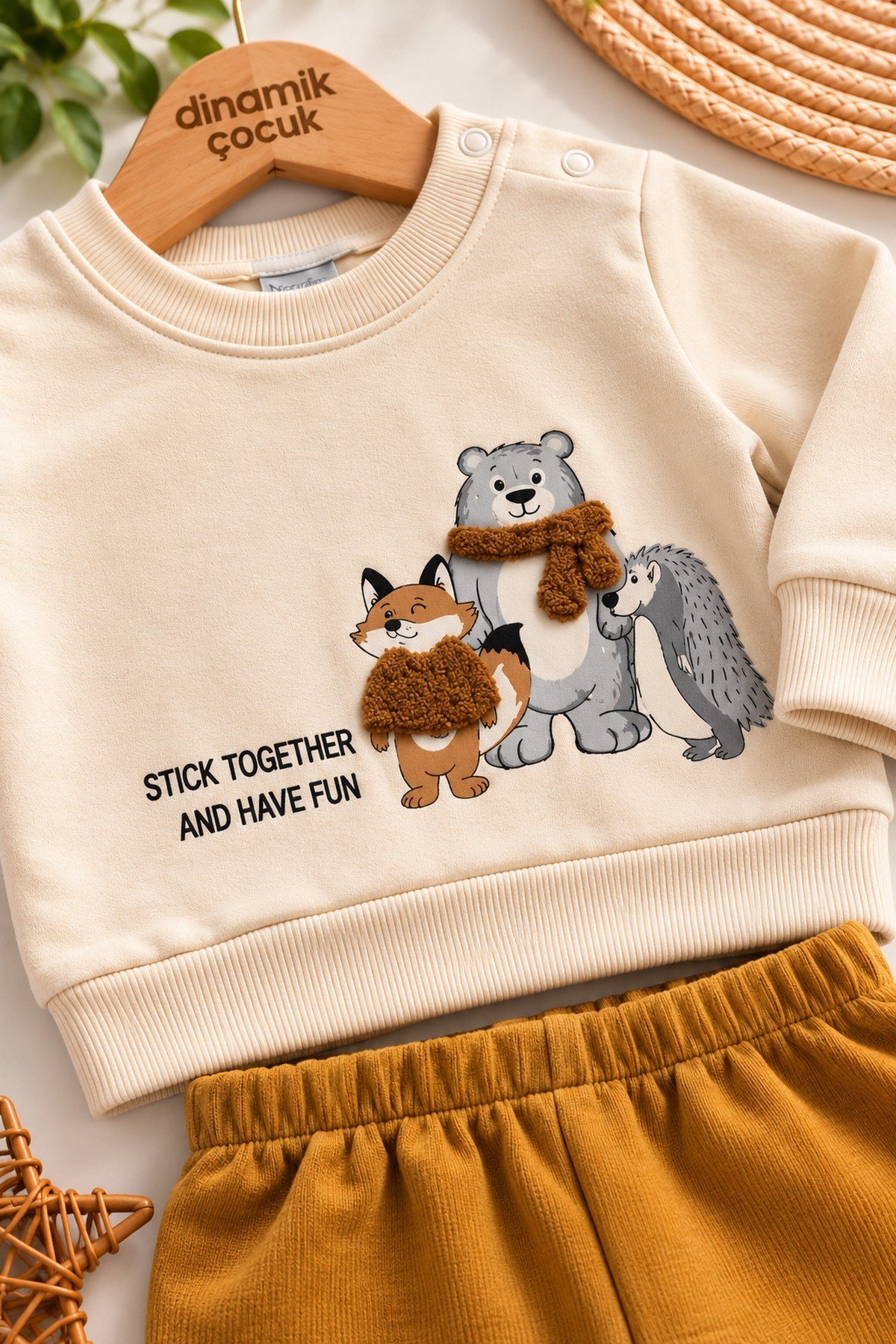 Erkek Bebek Tilki Ayı Kirpi Baskılı Peluş Detaylı Sweatshirt Eşofman 2'li Takım 3-6-9-12ay