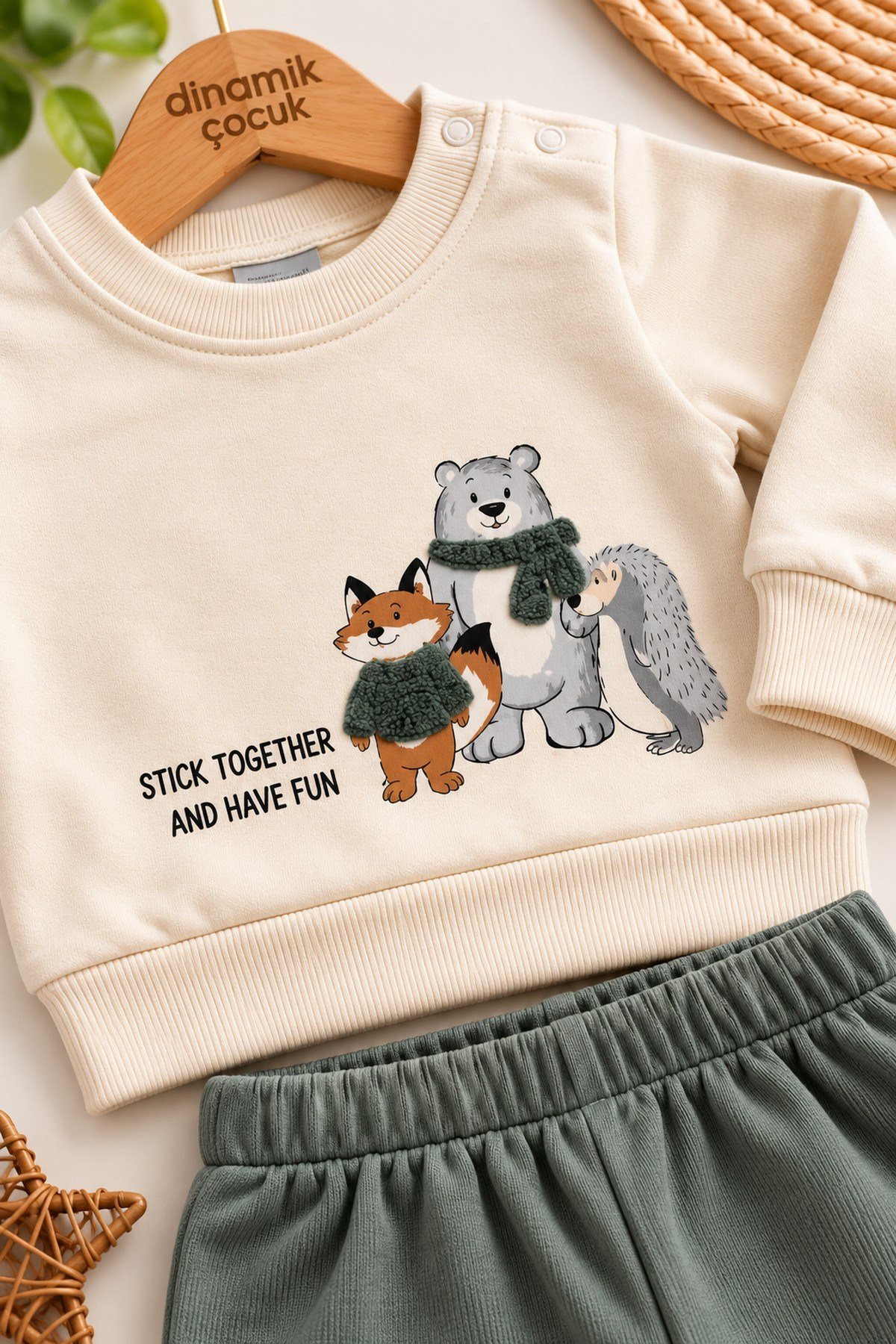 Erkek Bebek Tilki Ayı Kirpi Baskılı Peluş Detaylı Sweatshirt Eşofman 2'li Takım 3-6-9-12ay