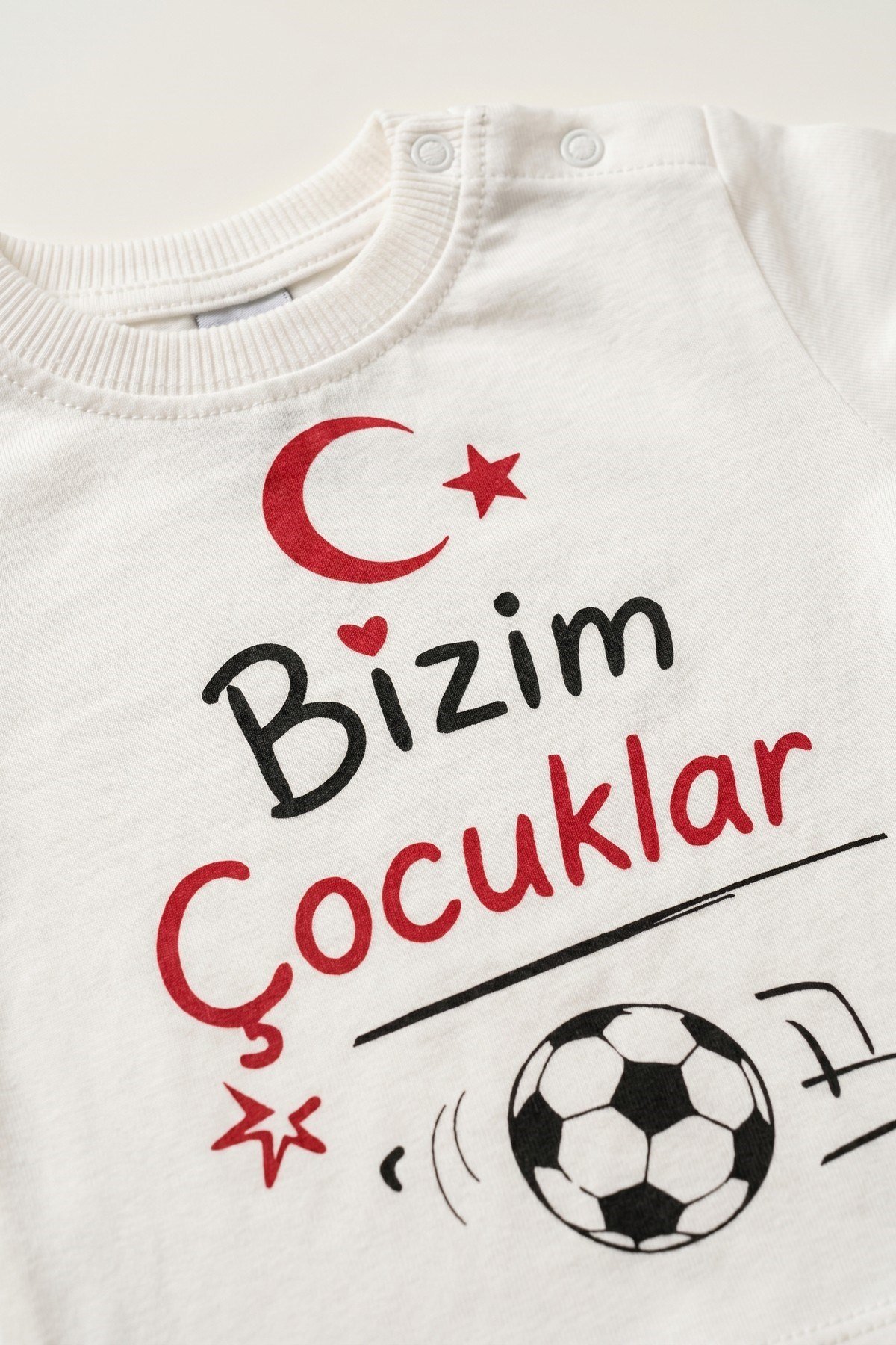 Erkek Bebek Unısex Bizim Çocuklar Ay Yıldız Kupa Ayıcık Baskılı Şortlu Yazlık 2'li Takım 3-12aylık Türkiye Ay Yıldız