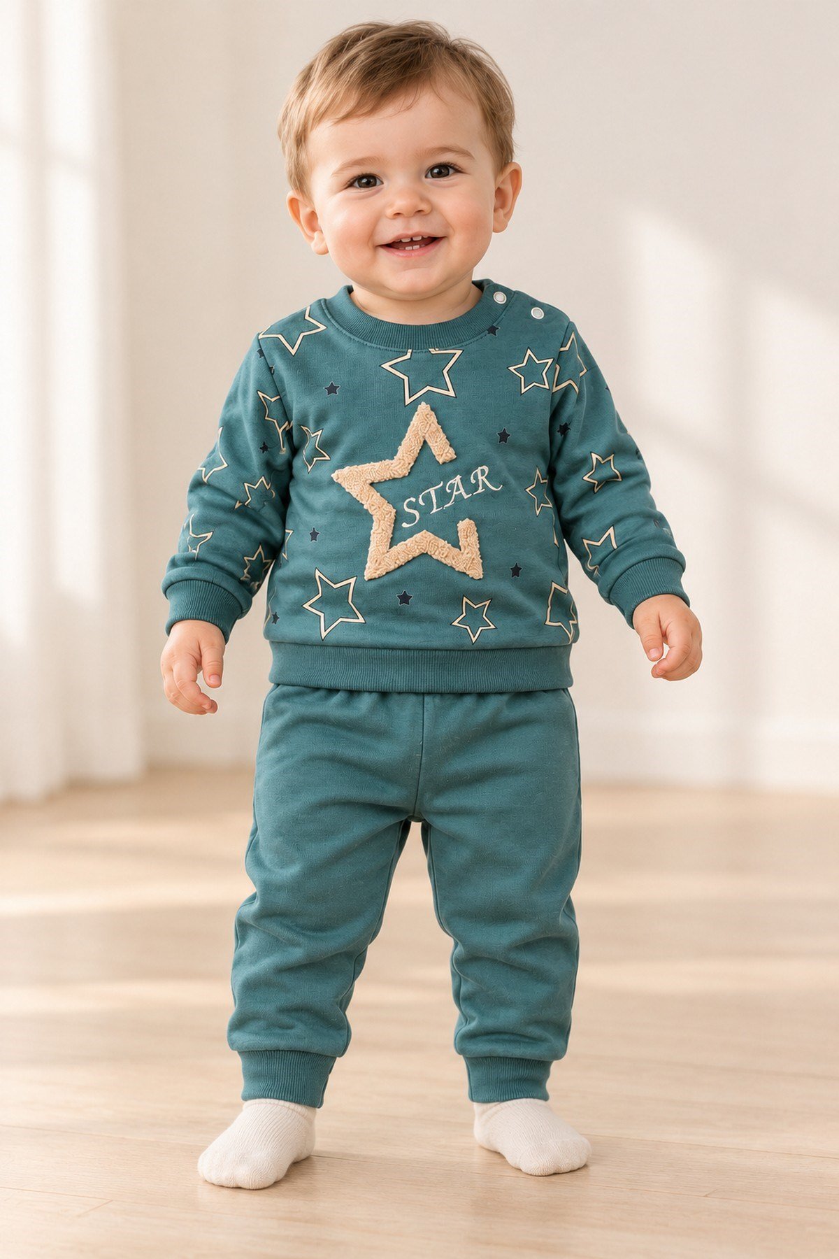 Erkek Bebek Yıldız Desenli Peluş Aplikeli Sweatshirt Alt Eşofman  2'li Alt Üst Takım 6-9-12-18aylık