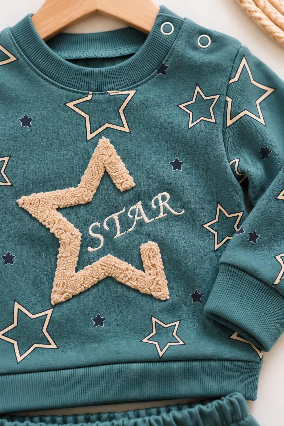 Erkek Bebek Yıldız Desenli Peluş Aplikeli Sweatshirt Alt Eşofman  2'li Alt Üst Takım 6-9-12-18aylık