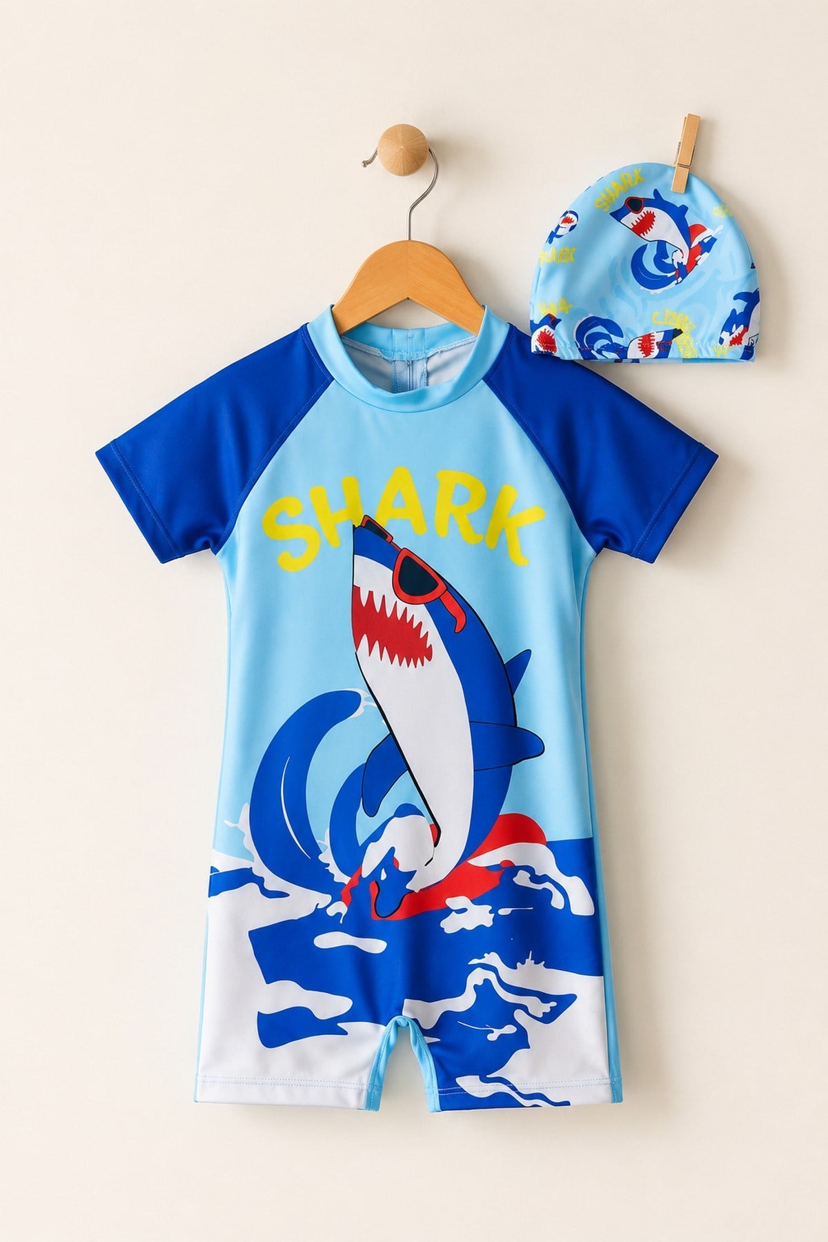Erkek Çocuk Shark Desenli Dalgıç Kumaş Kısa Kollu Bone+Mayo 2li Takım 2-8 Yaş Deniz & Havuz Seti