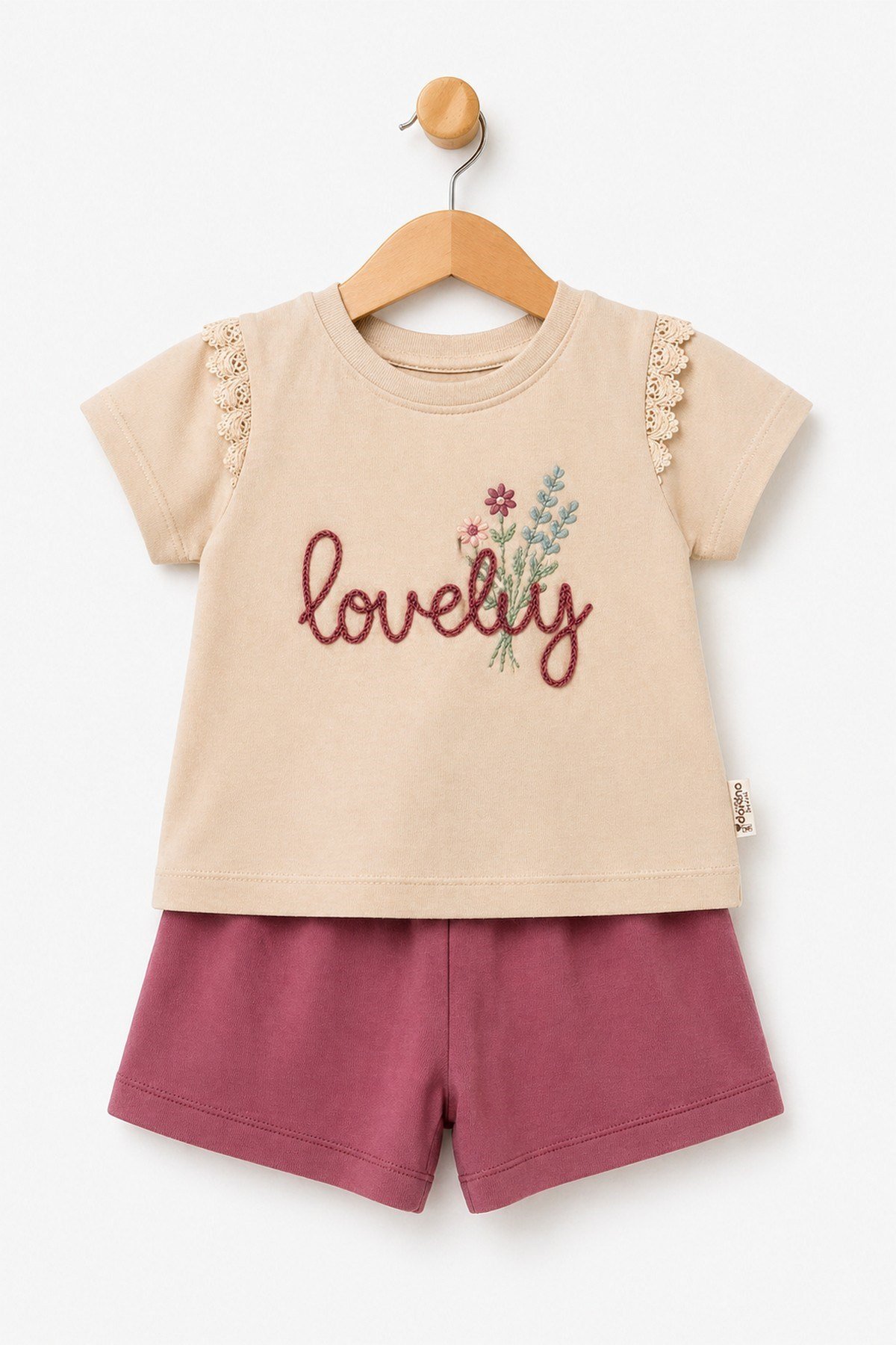 Kız Bebek 2'li Yazlık Takım Lovely Nakışlı Tişört Şort Seti Alt Üst 6-9-12-18-24 Aylık