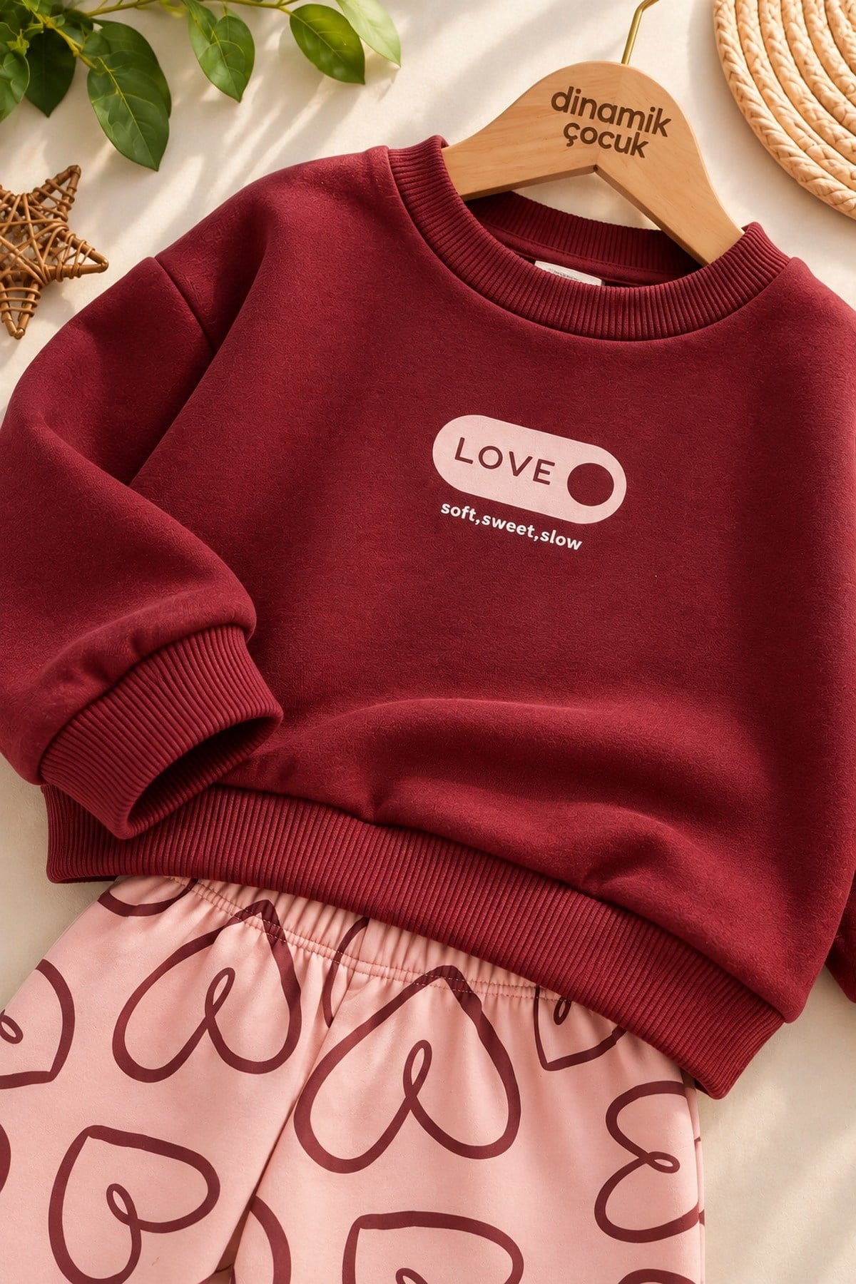 Kız Bebek Love Baskılı Kalp Desenli Geniş Paça 2'li Alt Üst Sweatshirt Eşofman Takımı 9-12-18-24 Aylık