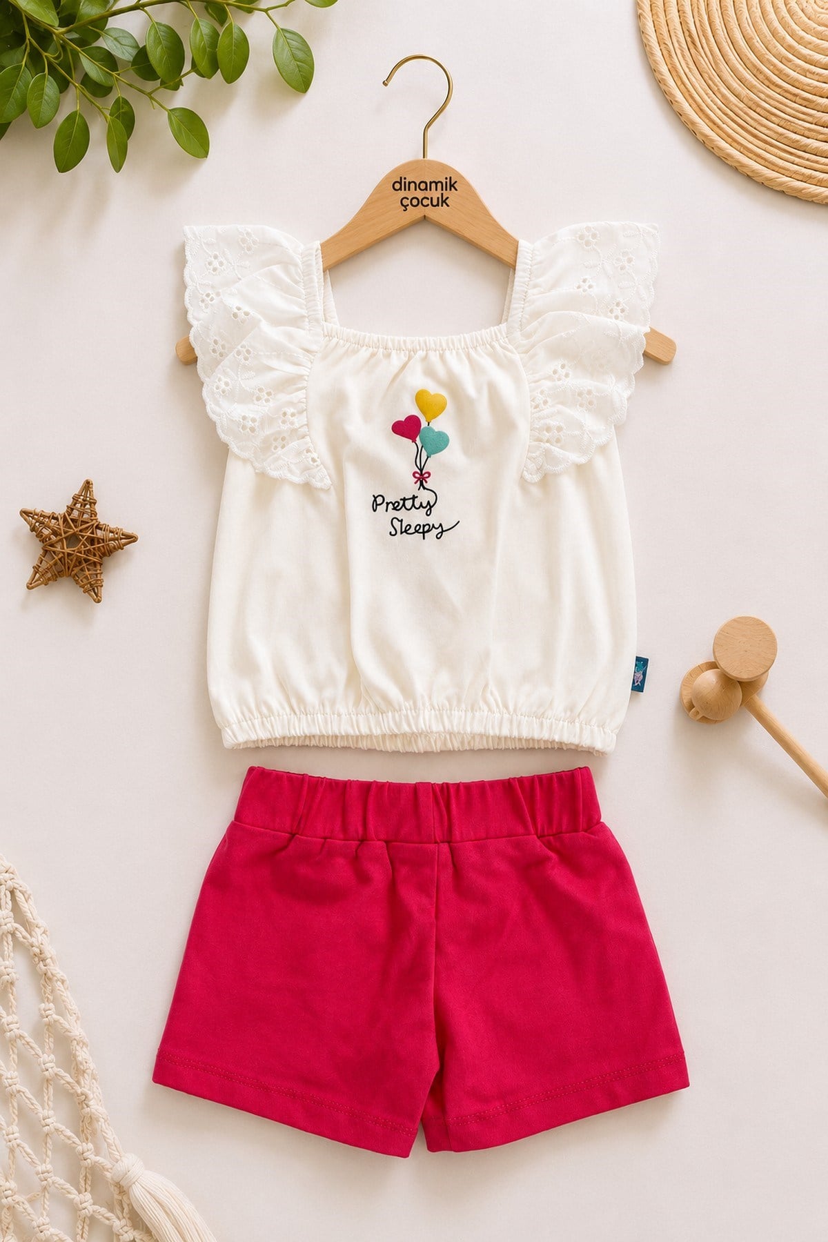 Kız Bebek Nakışlı Fisto Kollu Şortlu Takım Yazlık Pamuklu Alt Üst 2'li Takım 6-9-12-18-24 Ay