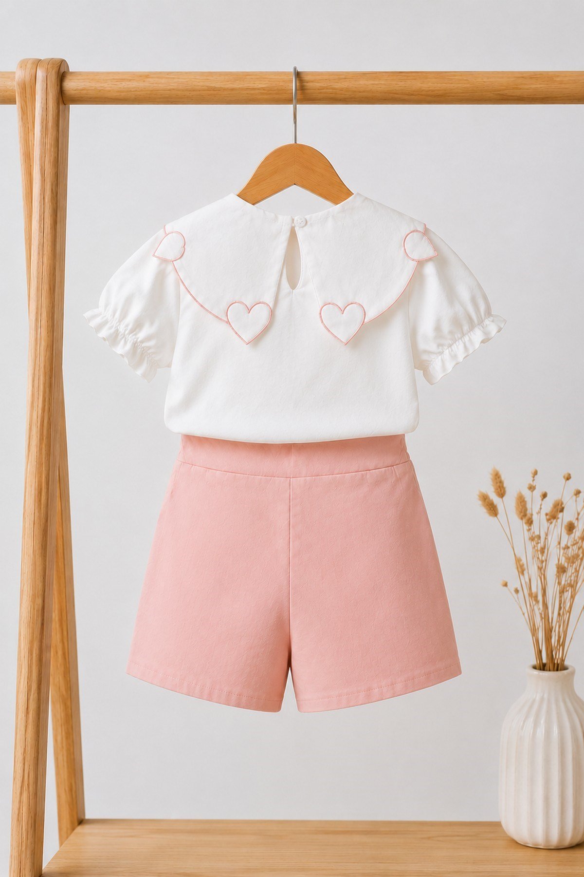 Kız Çocuk Kalp Nakışlı Peter Pan Yaka Bluz Şort Etek (Skort) Takım 2-5 Yaş
