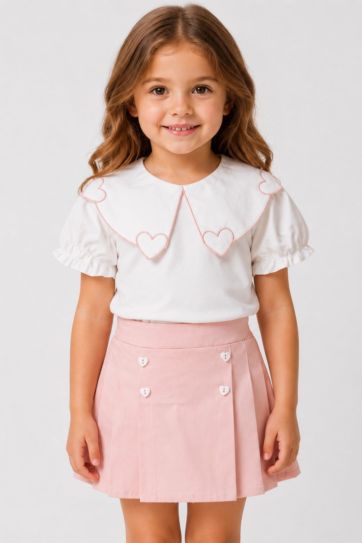 Kız Çocuk Kalp Nakışlı Peter Pan Yaka Bluz Şort Etek (Skort) Takım 2-5 Yaş