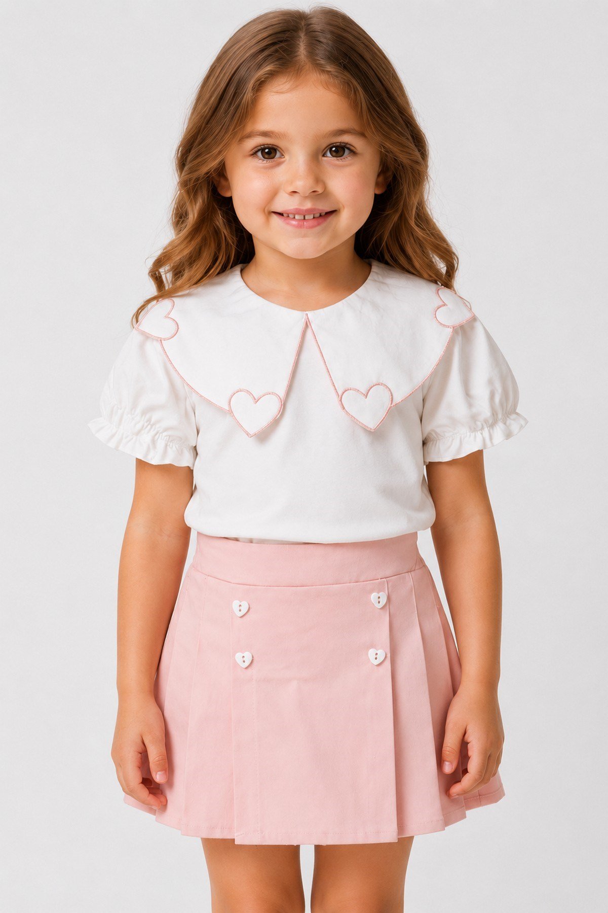 Kız Çocuk Kalp Nakışlı Peter Pan Yaka Bluz Şort Etek (Skort) Takım 2-5 Yaş