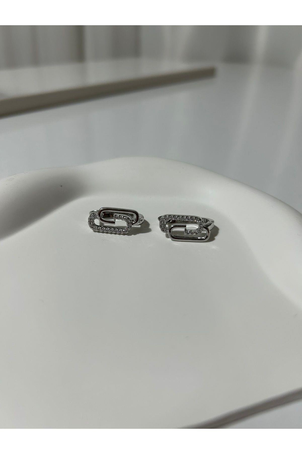 Zirkon Taşlı Silver Küpe