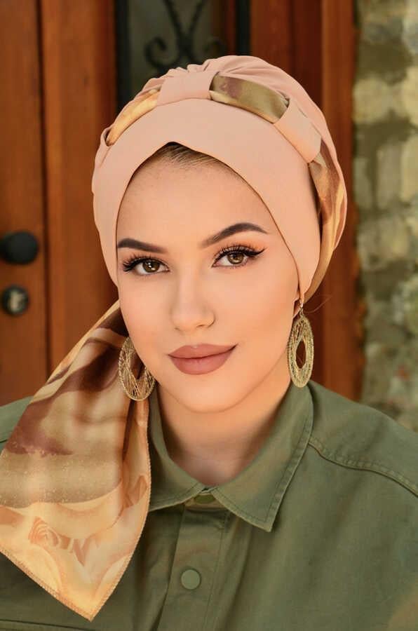 Bej Gül Çiçek Desen Fularlı Bone