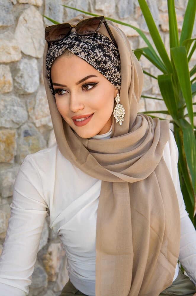 Bej Siyah Çiçek Desen Hazır Şal