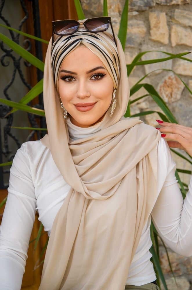 Bej Siyah Çizgi Desen Hazır Şal