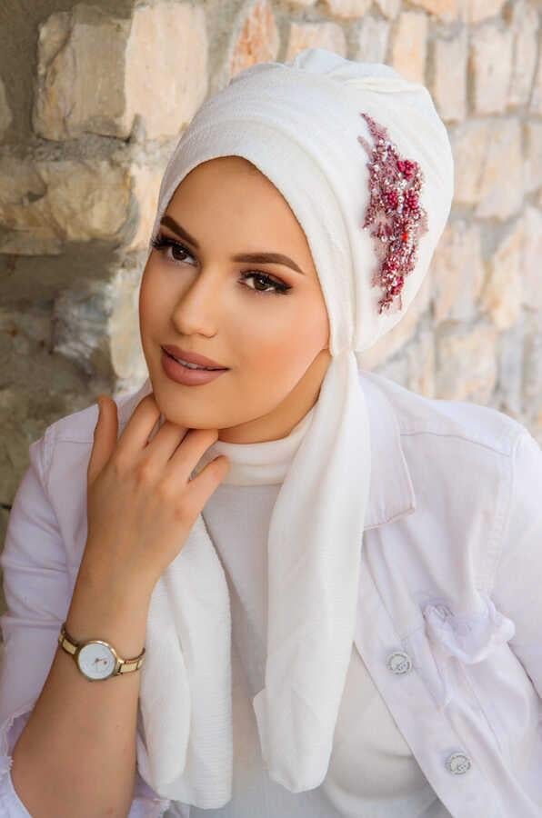 Beyaz Bordo  Nakışlı  Atkılı Abiye Bone - 60101