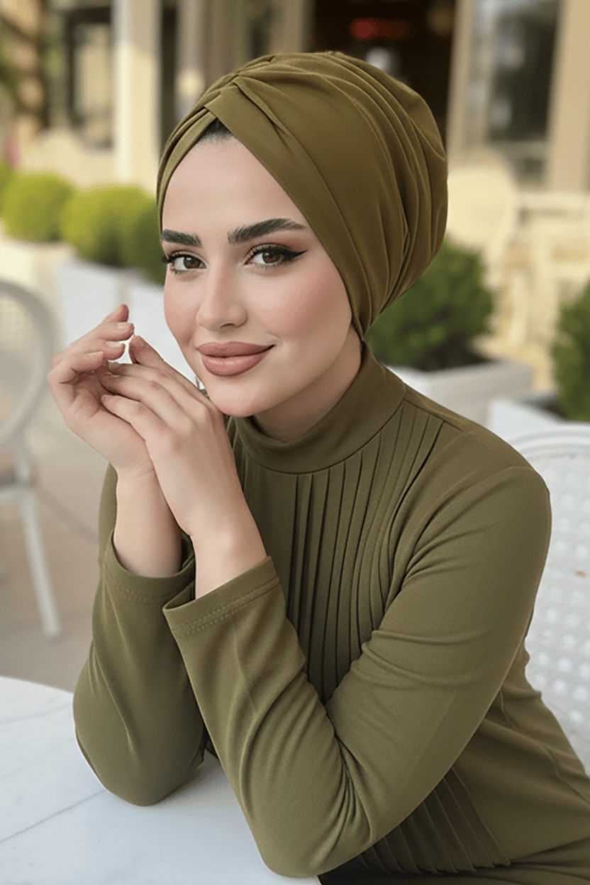 Beyaz Kışlık Büzgülü Bone