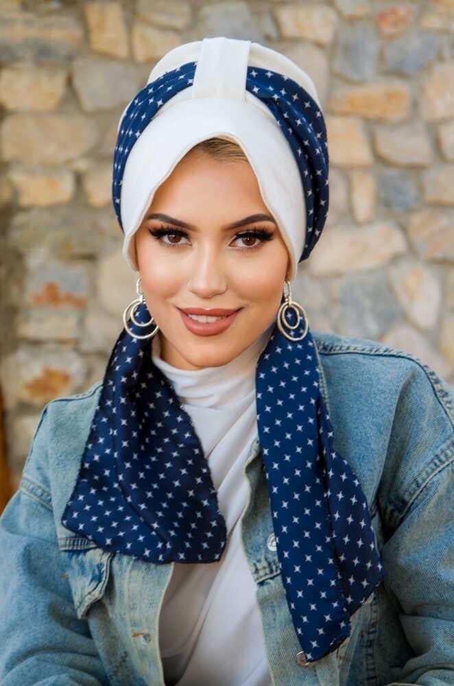 Beyaz Lacivert Desen Fularlı Şapka Bone