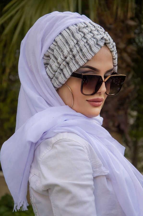 Beyaz Siyah Çizgi Desen Hazır Şal