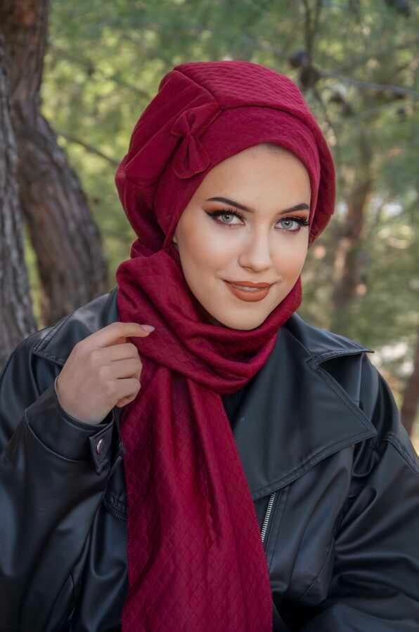 Bordo Fiyonklu Kapitone Tesettür Bere