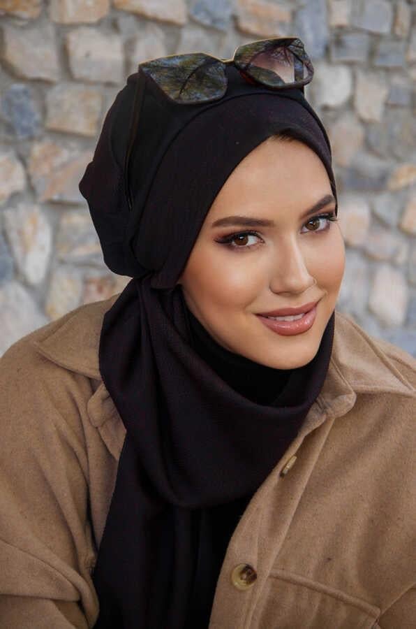 Bordo Siyah Garnili Tesettür Bere