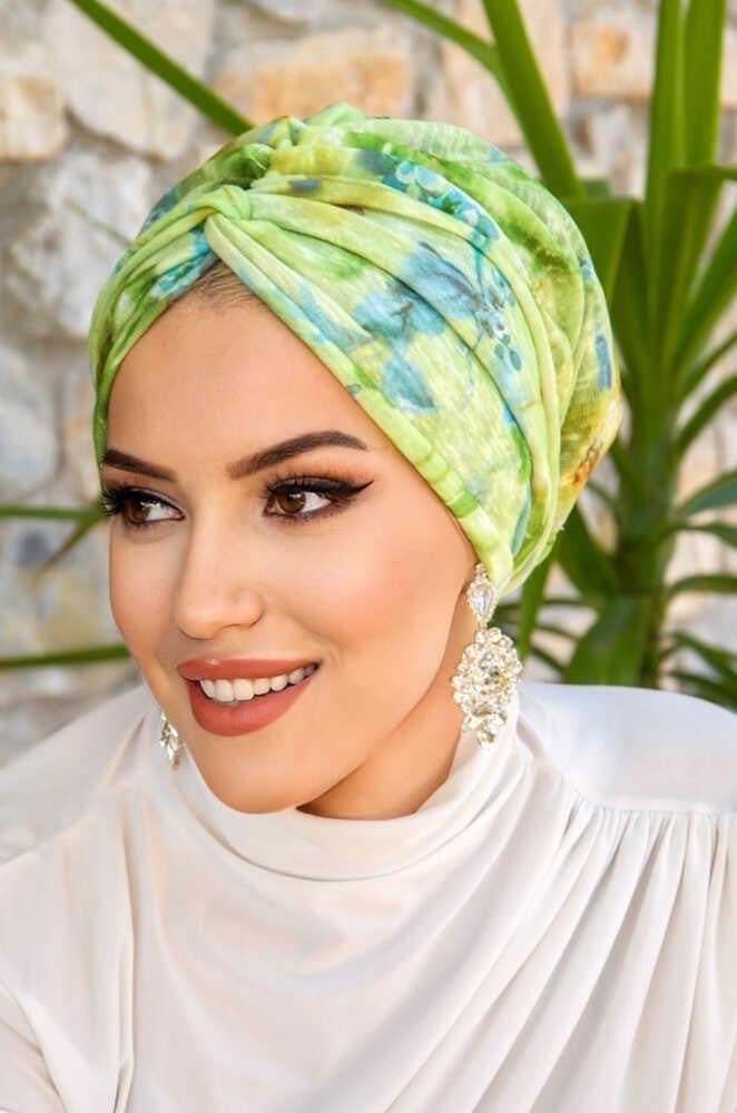 Fıstık Yeşil Çiçek Desenli Burgu Bone