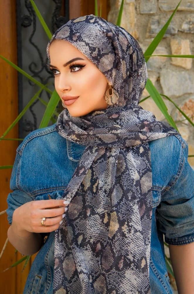 Gri Yılan Desenli Bone Hazır Şal