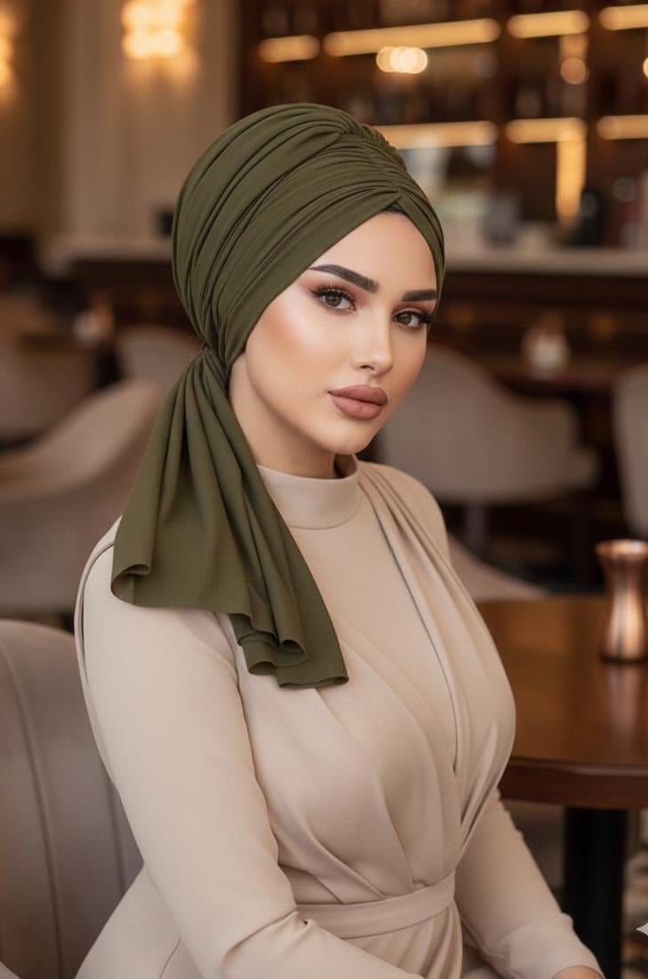 Gümüş Simli Abiye Tokalı Bone