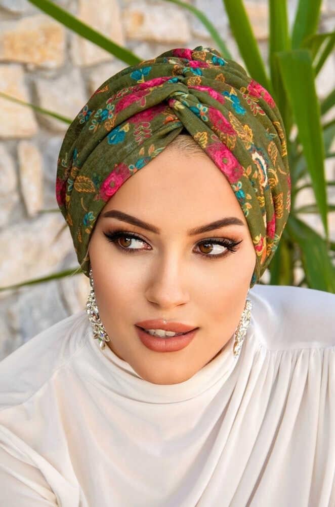 Haki Çiçek Desenli Burgu Bone