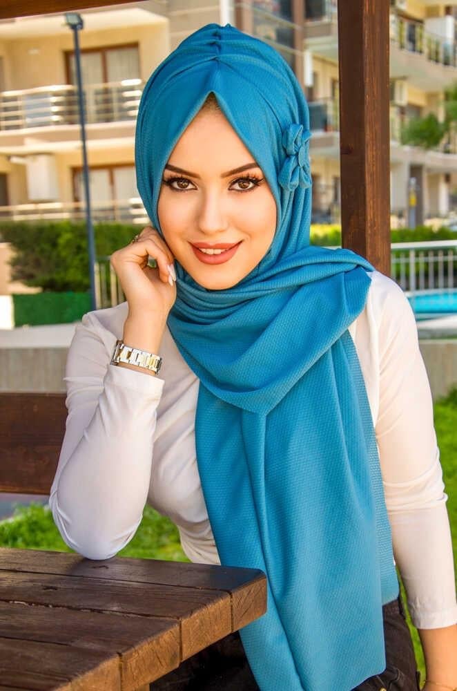 İndigo Çiçekli Pratik Şal