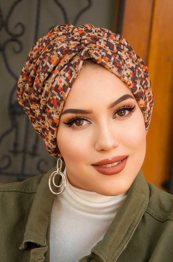 Kahve Geometrik Desen Tokalı Bone