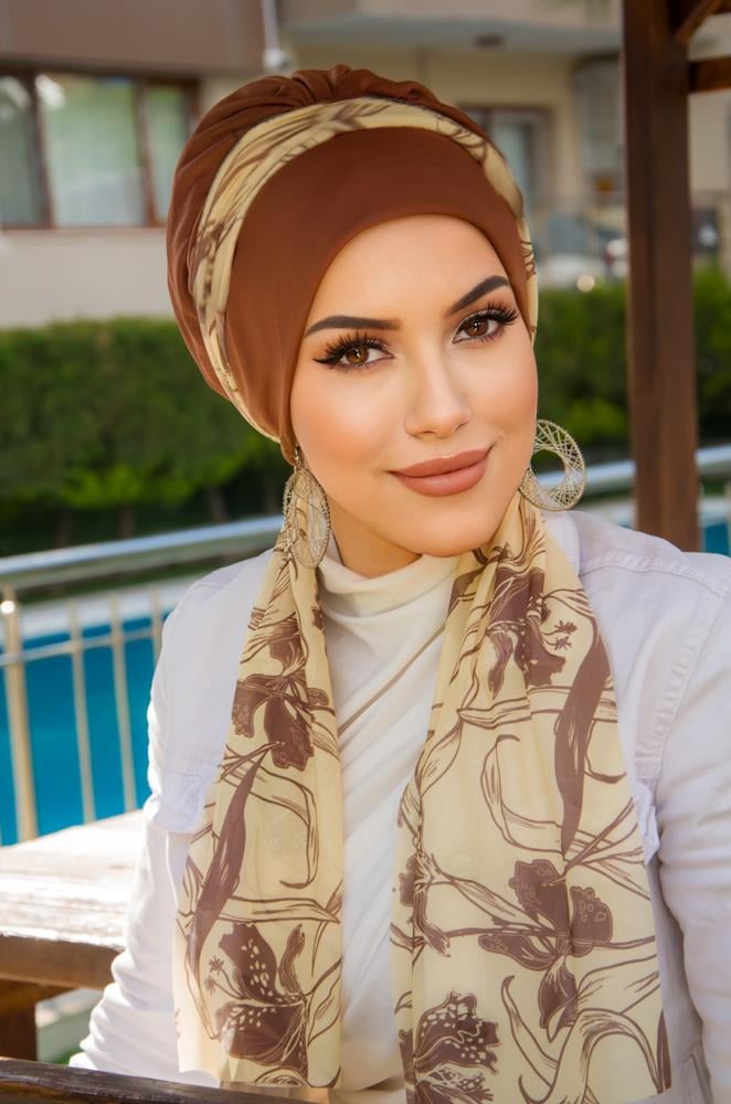 Karamel Kahve Fularlı Bone