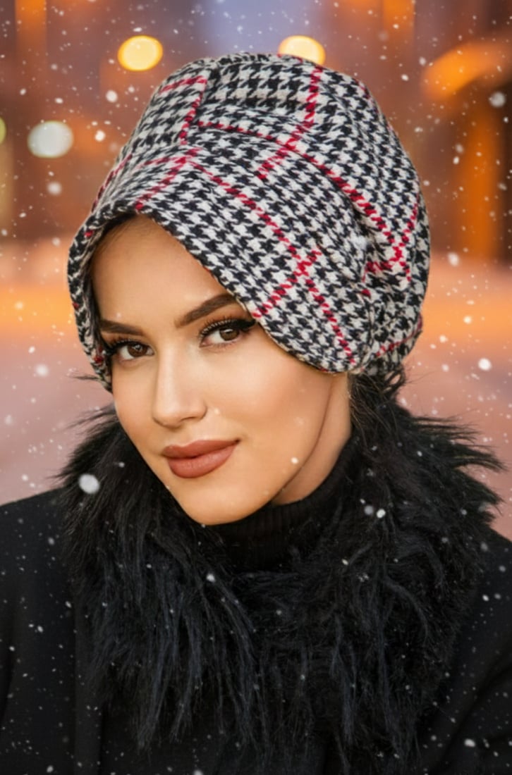 Kazayağı Kaşe Şapkalı Bone