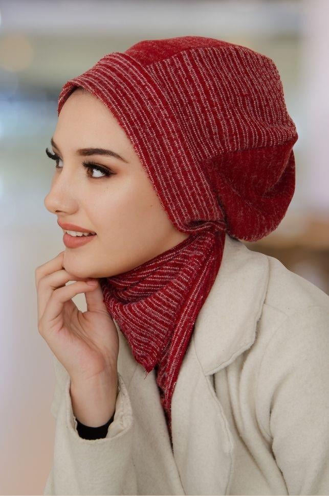 Kırmızı Kazayağı Kaşe Maskeli Bere