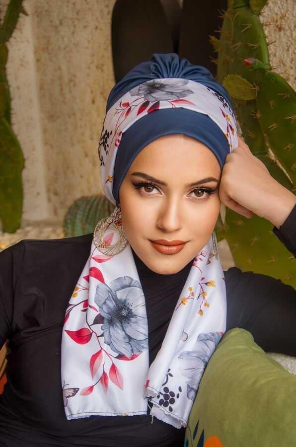 Koyu İndigo Çiçek Desen Fularlı Bone