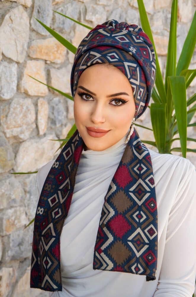 Lacivert Bordo Etnik Desenli Atkılı Bone