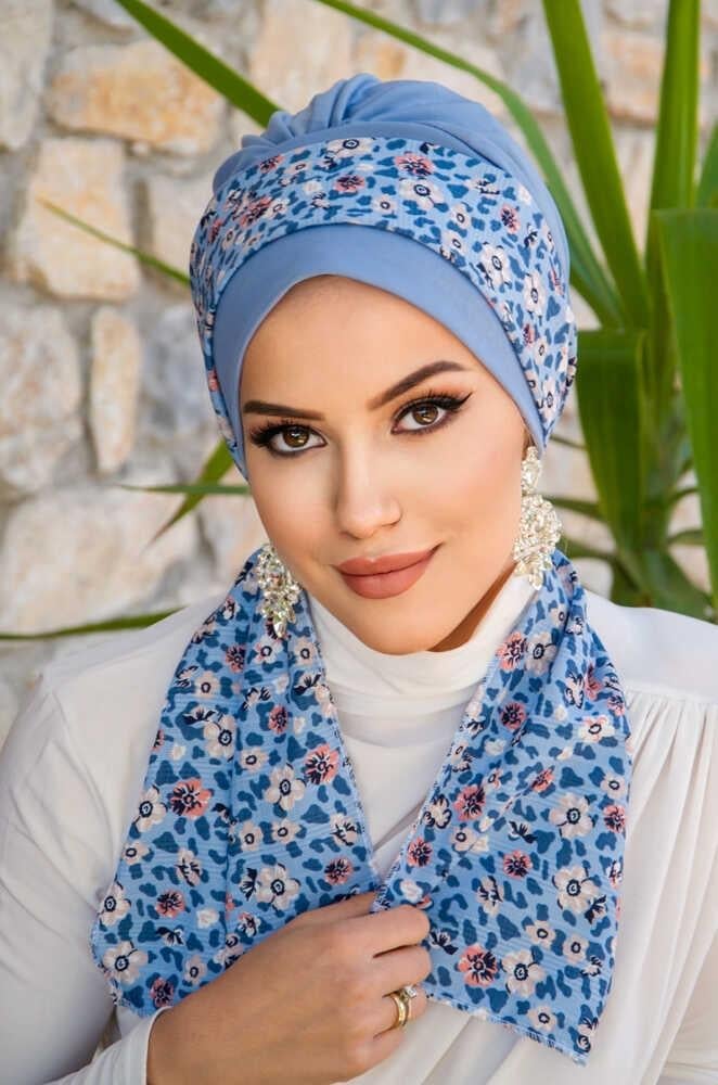 Mavi Çiçek Desenli Fularlı Bone