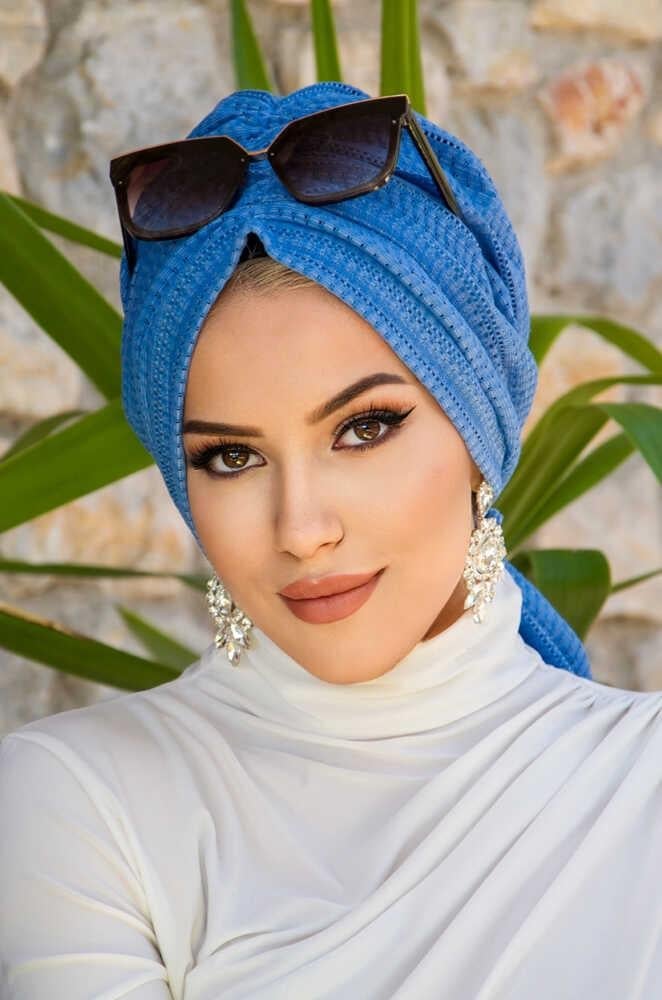 Mavi Dantel Tokalı Bone