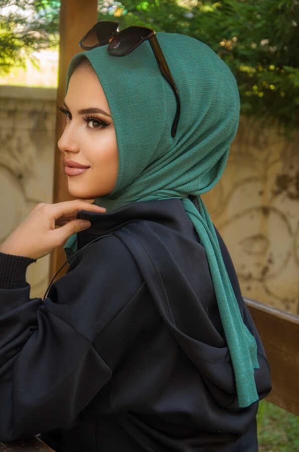 Petrol Yeşili Köpük Hazır Eşarp