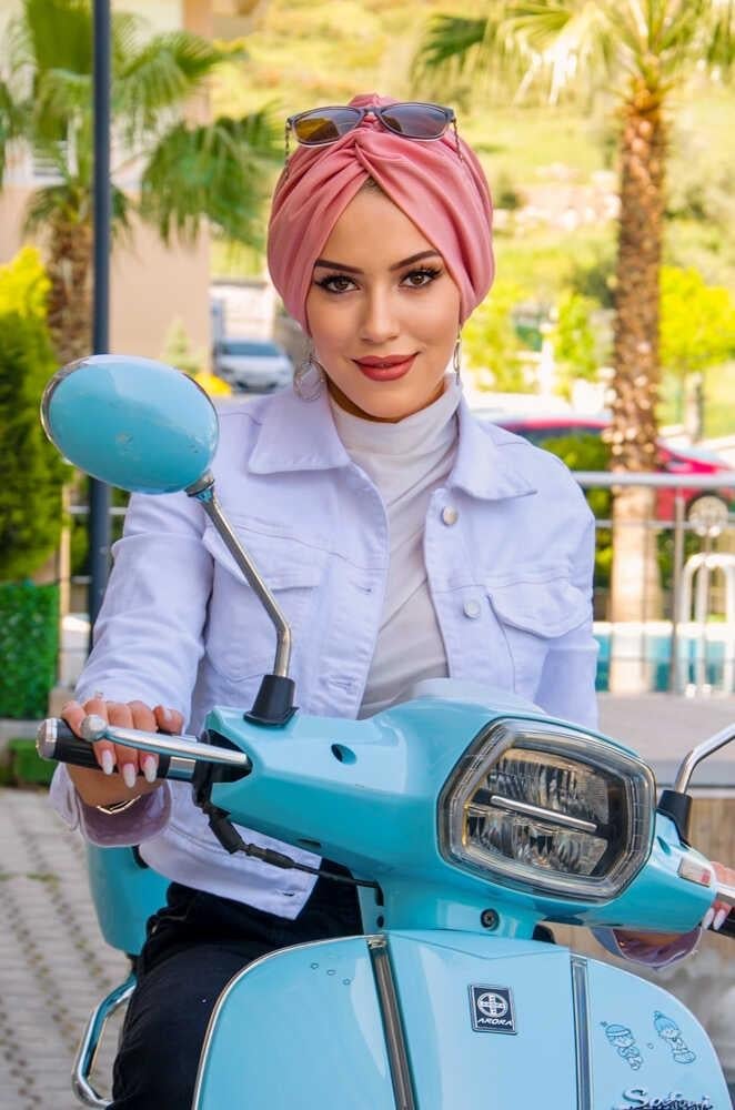 Pudra Hazır Burgu Düğüm Bone